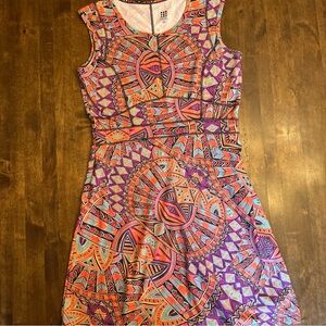 Title Nine Dress Size Medium Athletic Aztec Tribal Travel Geometric Dream